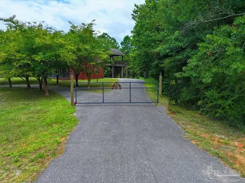 Exterior - 2099 Garcon Point Rd, Milton, FL 32583 photo 4 of 15