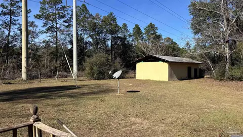 340 Cotton Creek Rd, Mcdavid, FL 32568 photo 4