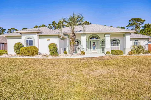1040 Bonita Dr, Pensacola, FL 32507