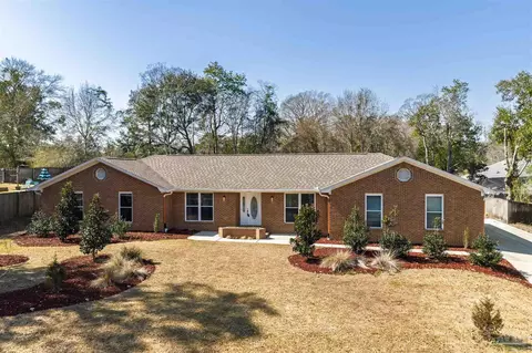 1009 Fleming Dr, Pensacola, FL 32514
