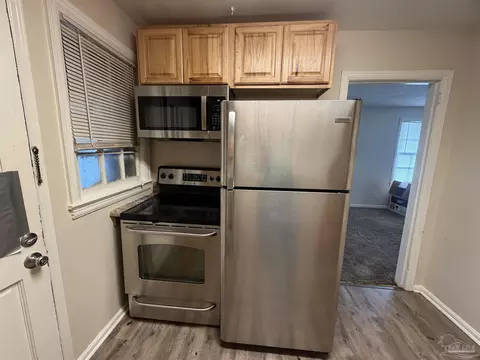Kitchen - 102 Morris Ave, Cantonment, FL 32533 photo 1 of 1
