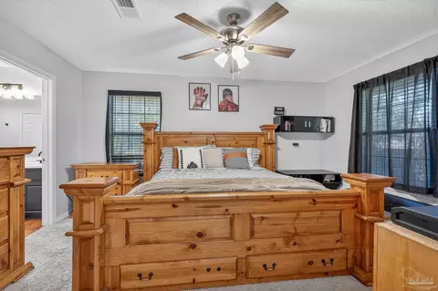 Bedroom - 6532 Eagle Crest Dr, Milton, FL 32570 photo 7 of 11