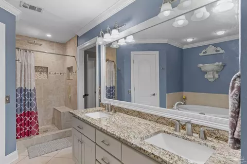 Bath - 5692 Als Way, Milton, FL 32583 photo 3 of 5