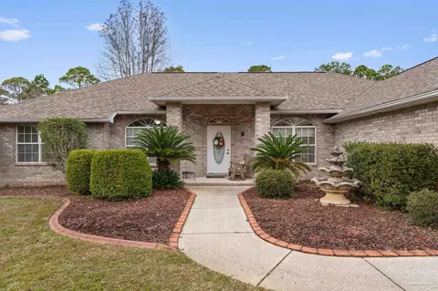 Exterior - 5692 Als Way, Milton, FL 32583 photo 6 of 23