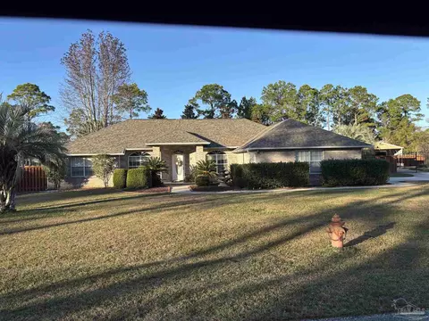 5692 Als Way, Milton, FL 32583