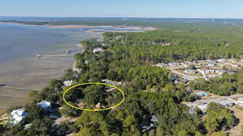 2018 Eventide Rd, Milton, FL 32583