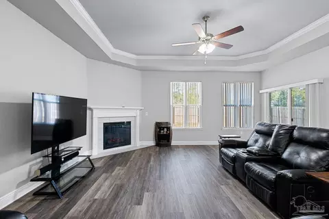 Living - 3838 Ranch Rd, Pace, FL 32571 photo 2 of 5