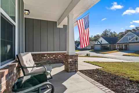 Exterior - 3838 Ranch Rd, Pace, FL 32571 photo 4 of 8