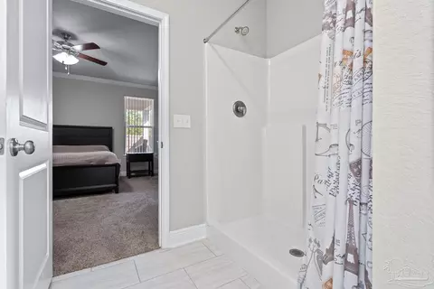 Bath - 3838 Ranch Rd, Pace, FL 32571 photo 4 of 8