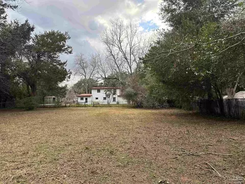 4809 Hawkins Dr, Pace, FL 32571 photo 8