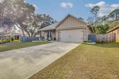 5185 Parkside Dr, Pace, FL 32571 photo 2
