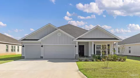 3419 Crossvine Rd, Cantonment, FL 32533