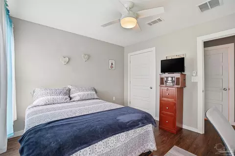 402 Front St, Century, FL 32535 photo 19