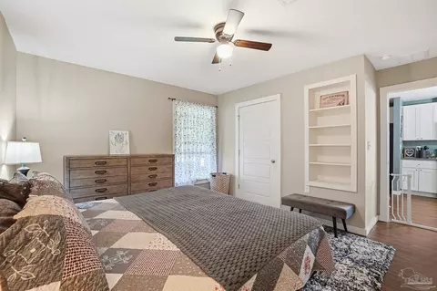 402 Front St, Century, FL 32535 photo 21