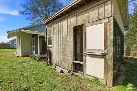402 Front St, Century, FL 32535 photo 38