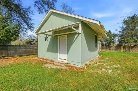 402 Front St, Century, FL 32535 photo 36