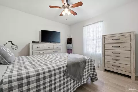 Bedroom - 5684 Peach Dr, Pace, FL 32571 photo 5 of 6