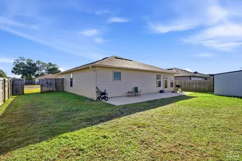 Exterior - 5684 Peach Dr, Pace, FL 32571 photo 4 of 6