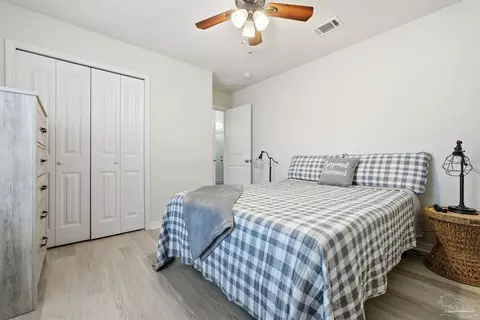 Bedroom - 5684 Peach Dr, Pace, FL 32571 photo 6 of 6