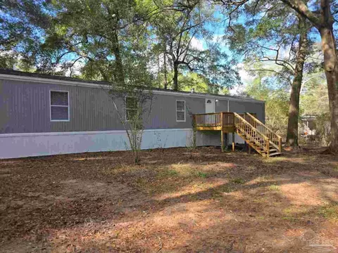 5316 Yancy Dr, Pace, FL 32571 photo 2