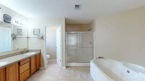 Bath - 5459 Education Dr, Pace, FL 32571 photo 2 of 4