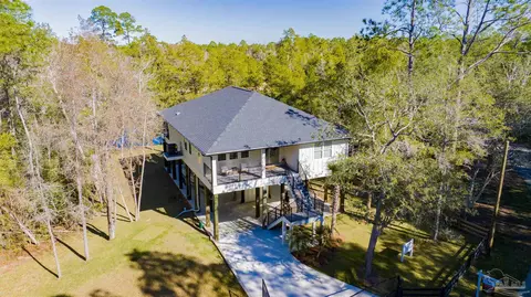 Exterior - 7746 River Rd, Milton, FL 32583 photo 5 of 8