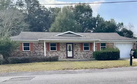 2975 Christine St, Pensacola, FL 32526