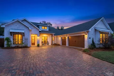 1412 W Shores Blvd, Gulf Breeze, FL 32563