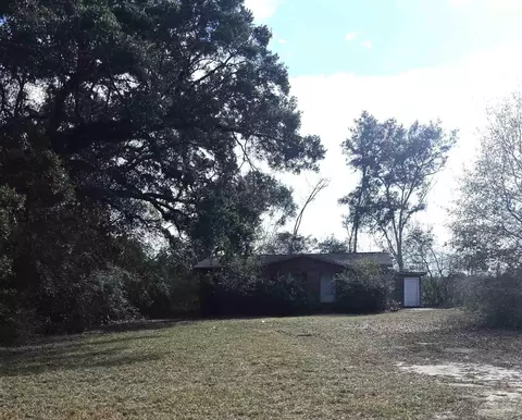 1215 W Hope Dr, Pensacola, FL 32534