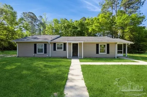 4818 Parch Rd, Milton, FL 32570