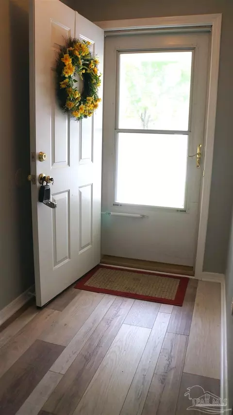 5385 Cherub Cir, Milton, FL 32583