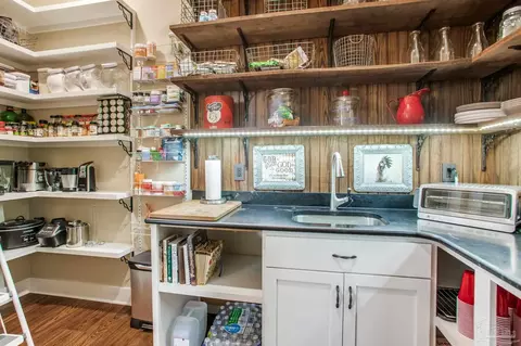 Kitchen - 2110 Molino Bridge Rd, Pace, FL 32571 photo 7 of 7