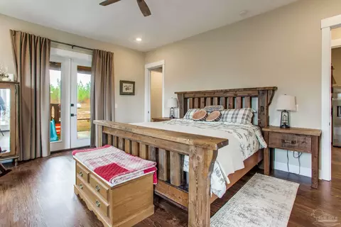 Bedroom - 2110 Molino Bridge Rd, Pace, FL 32571 photo 1 of 6
