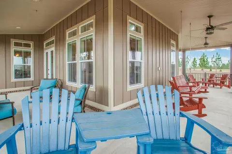 Exterior - 2110 Molino Bridge Rd, Pace, FL 32571 photo 2 of 10