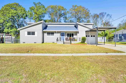 14 Nottingham Way, Pensacola, FL 32506
