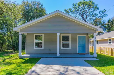 5767 Avondale Rd, Pensacola, FL 32526