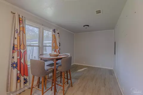 Dining - 124 Mintz Ln, Cantonment, FL 32533 photo 1 of 4