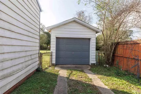 Other - 124 Mintz Ln, Cantonment, FL 32533 photo 9 of 11