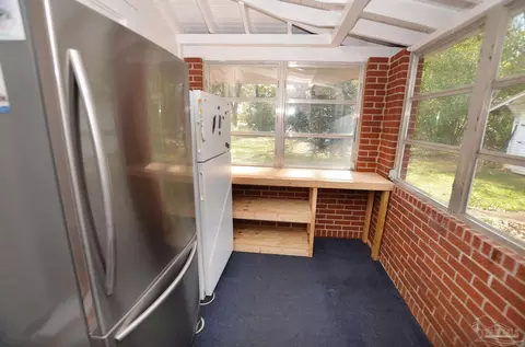 Exterior - 6475 Chestnut Rd, Molino, FL 32577 photo 6 of 32
