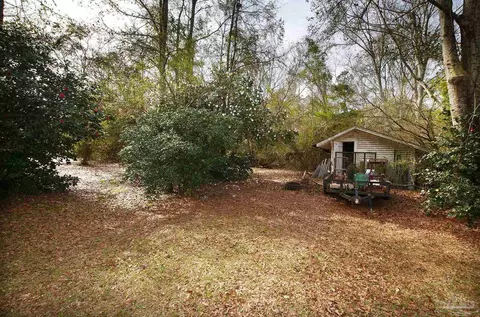 Exterior - 6475 Chestnut Rd, Molino, FL 32577 photo 14 of 32