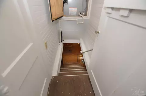 Entry Way - 6475 Chestnut Rd, Molino, FL 32577 photo 3 of 3