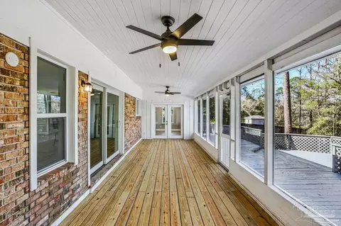 Exterior - 4900 Shell Rd, Milton, FL 32583 photo 7 of 15