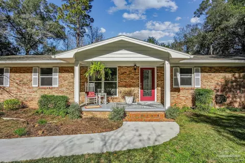 Exterior - 4900 Shell Rd, Milton, FL 32583 photo 3 of 15