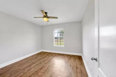 Bedroom - 3351 N Simmons Rd, Jay, FL 32565 photo 3 of 3