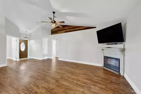 Living - 3351 N Simmons Rd, Jay, FL 32565 photo 1 of 3