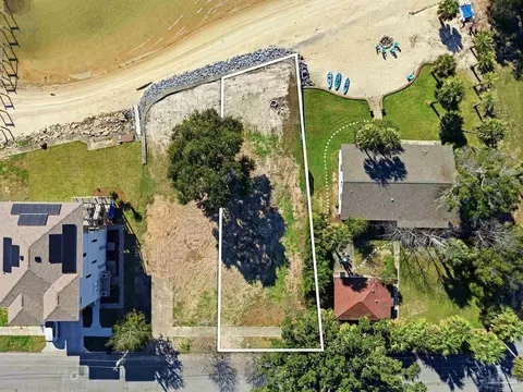 1419 Sonia St, Pensacola, FL 32502