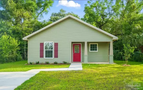 1002 W Yonge St, Pensacola, FL 32501