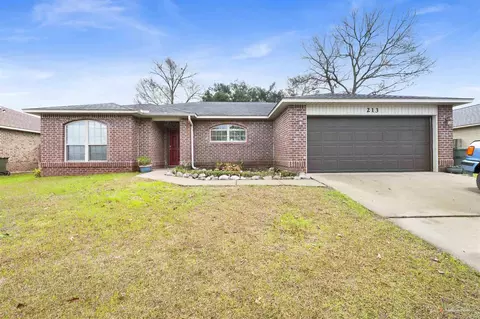 213 Millet Cir, Cantonment, FL 32533