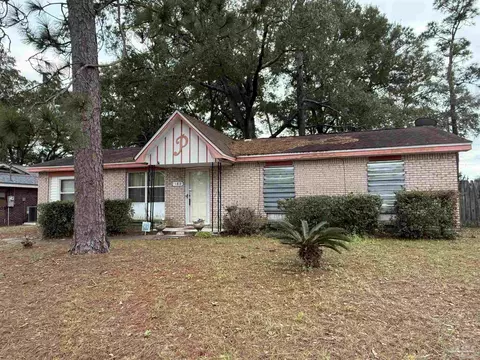 189 Overlook Dr, Pensacola, FL 32503