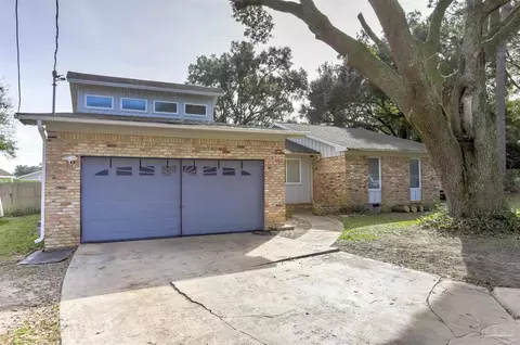 2143 Yardley Cir, Pensacola, FL 32526